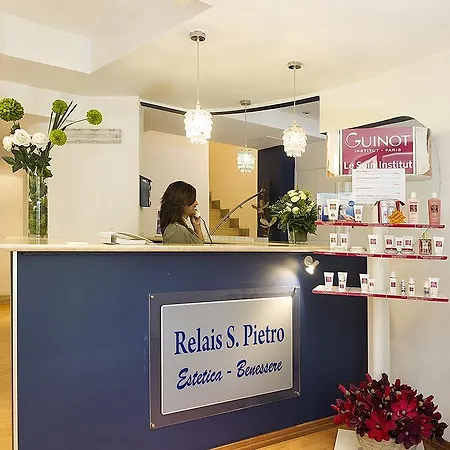 Relais San Pietro 3* Rome